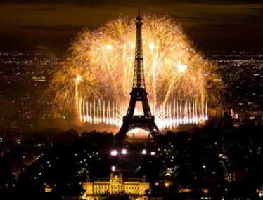 Новый год в Париже 2025