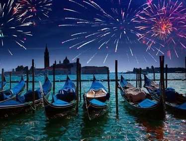 Новый год в Венеции 2025